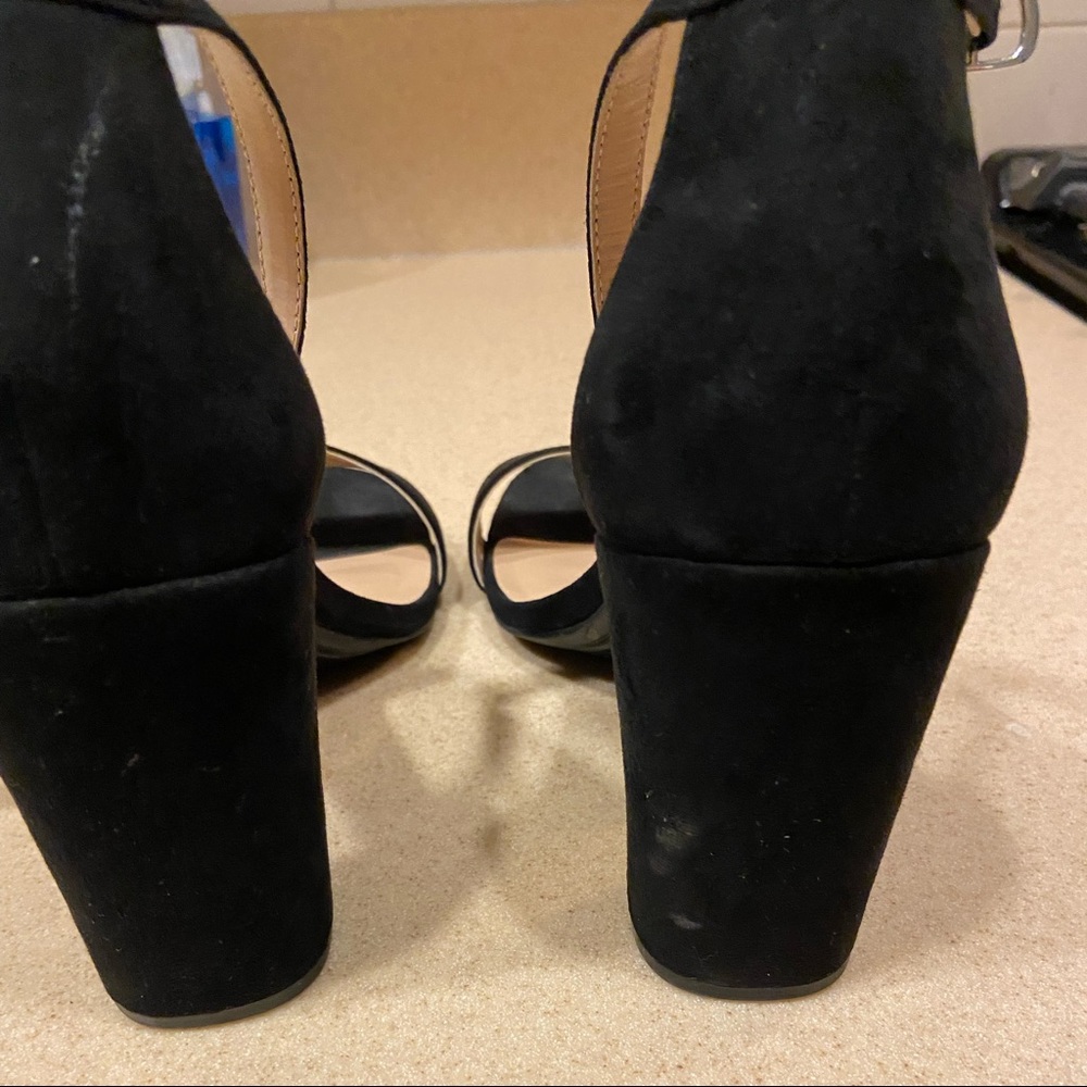 Black heels
